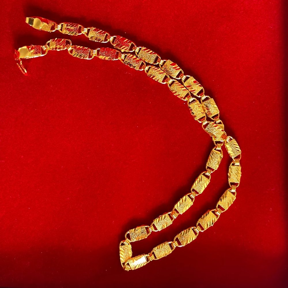 Custom Designed Links Gold Coated Chain